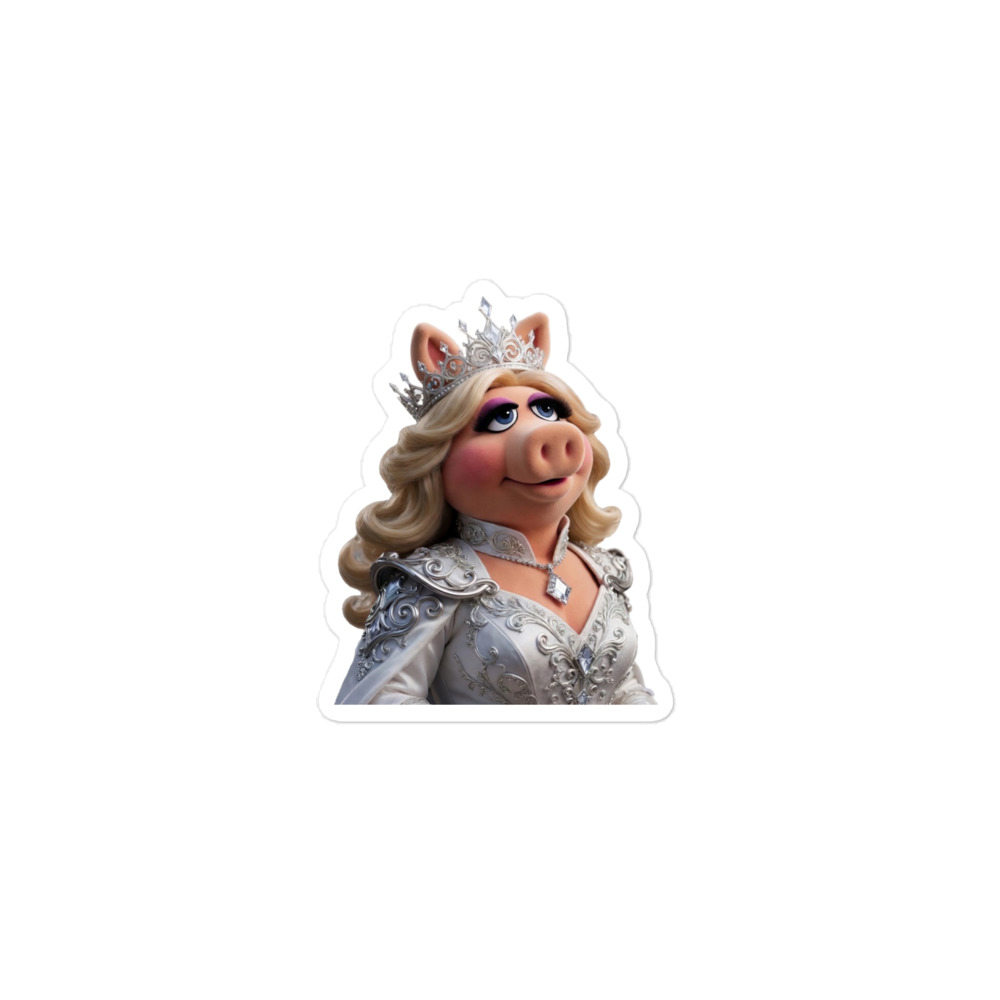 Ms Piggy as the White Queen - Image 2
